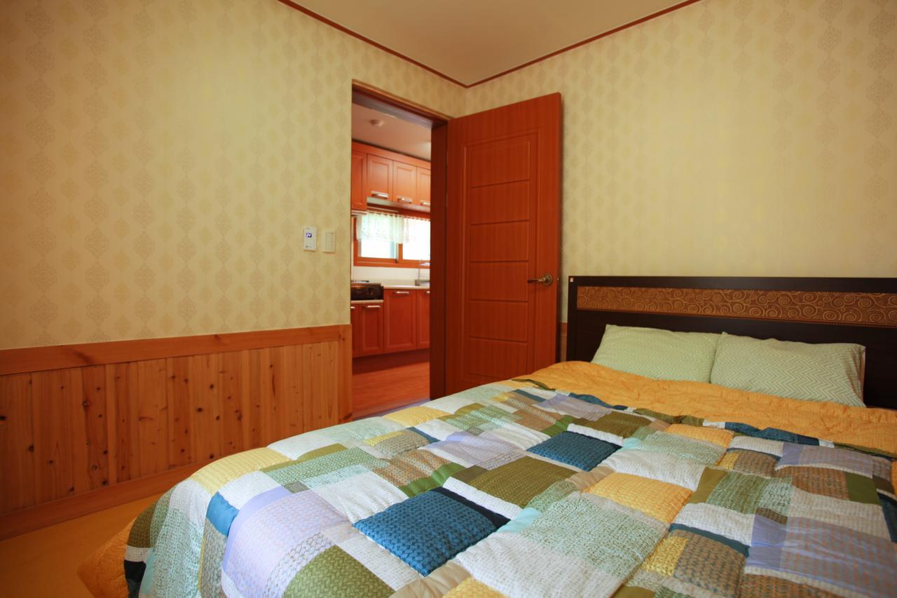 Pyeongchang Iris Pension Exterior photo